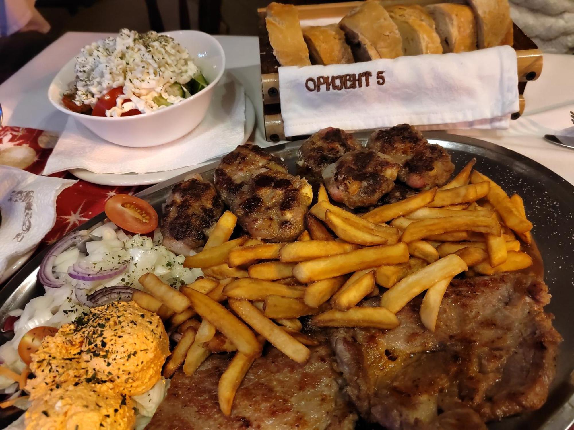 Restoran Orijent 5 Aparthotel Σόμπορ Εξωτερικό φωτογραφία