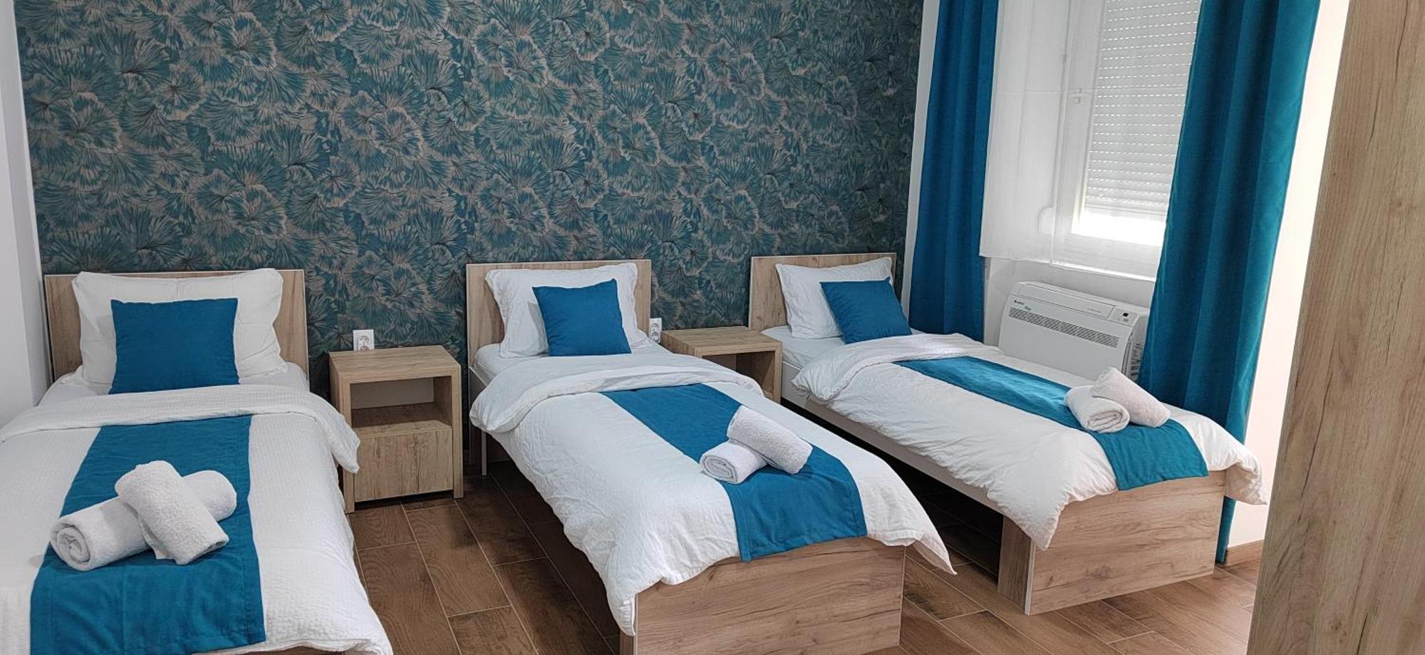 Restoran Orijent 5 Aparthotel Σόμπορ Εξωτερικό φωτογραφία